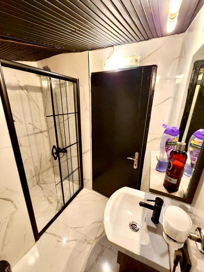 Mates Istiklal Suites اسطنبول المظهر الخارجي الصورة